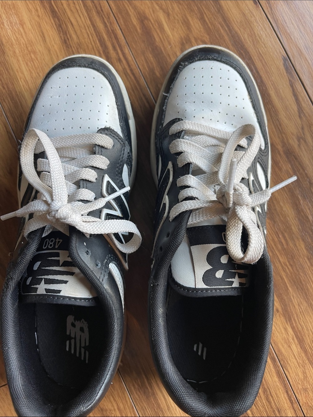 New Balance Kids 480 Low-Top Sneakers in White and Black